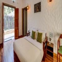 Premuim Room ( Quad Sharing )